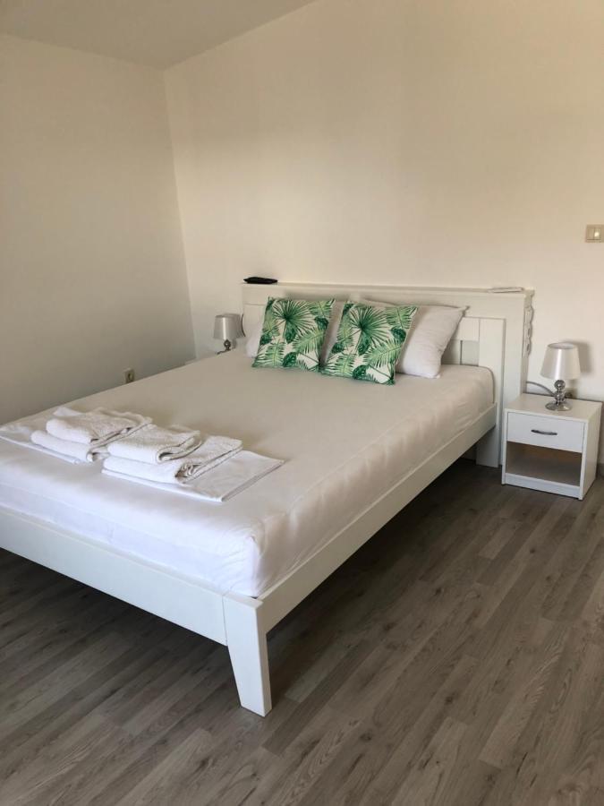 Mk Apartments เมดูลิน ภายนอก รูปภาพ
