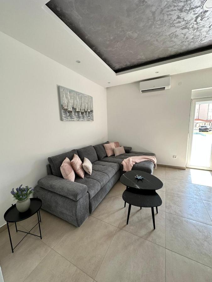 Mk Apartments เมดูลิน ภายนอก รูปภาพ