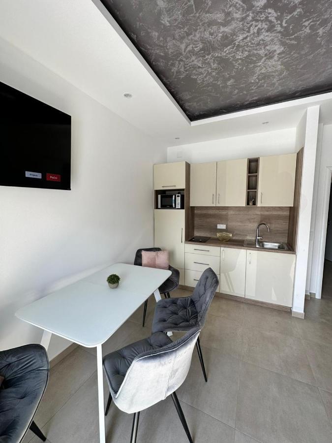 Mk Apartments เมดูลิน ภายนอก รูปภาพ